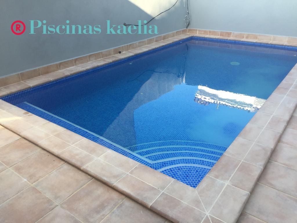 Diseño: Servicios de Piscinas Kaelia Diseño: Servicios de Piscinas Kaelia