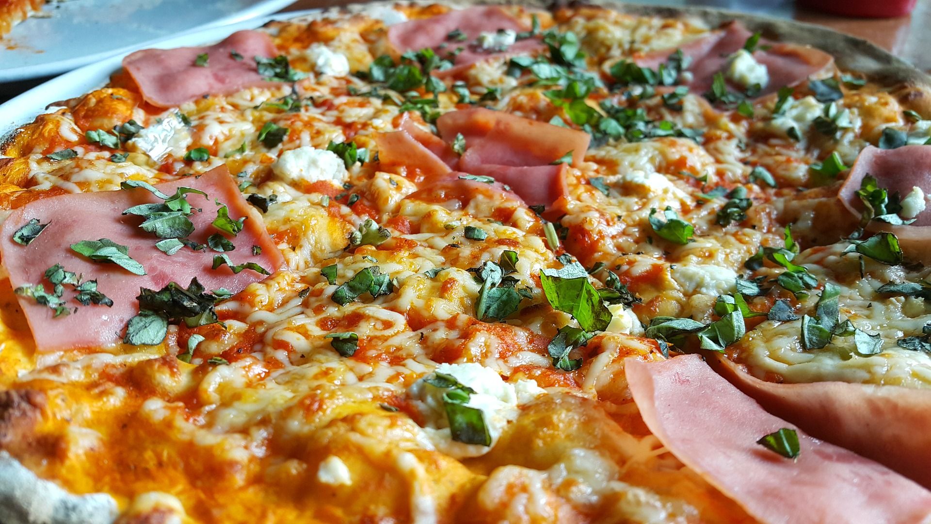 Pizzas: Nuestra carta de Restaurante La Trufa Pizzas: Nuestra carta de Restaurante La Trufa