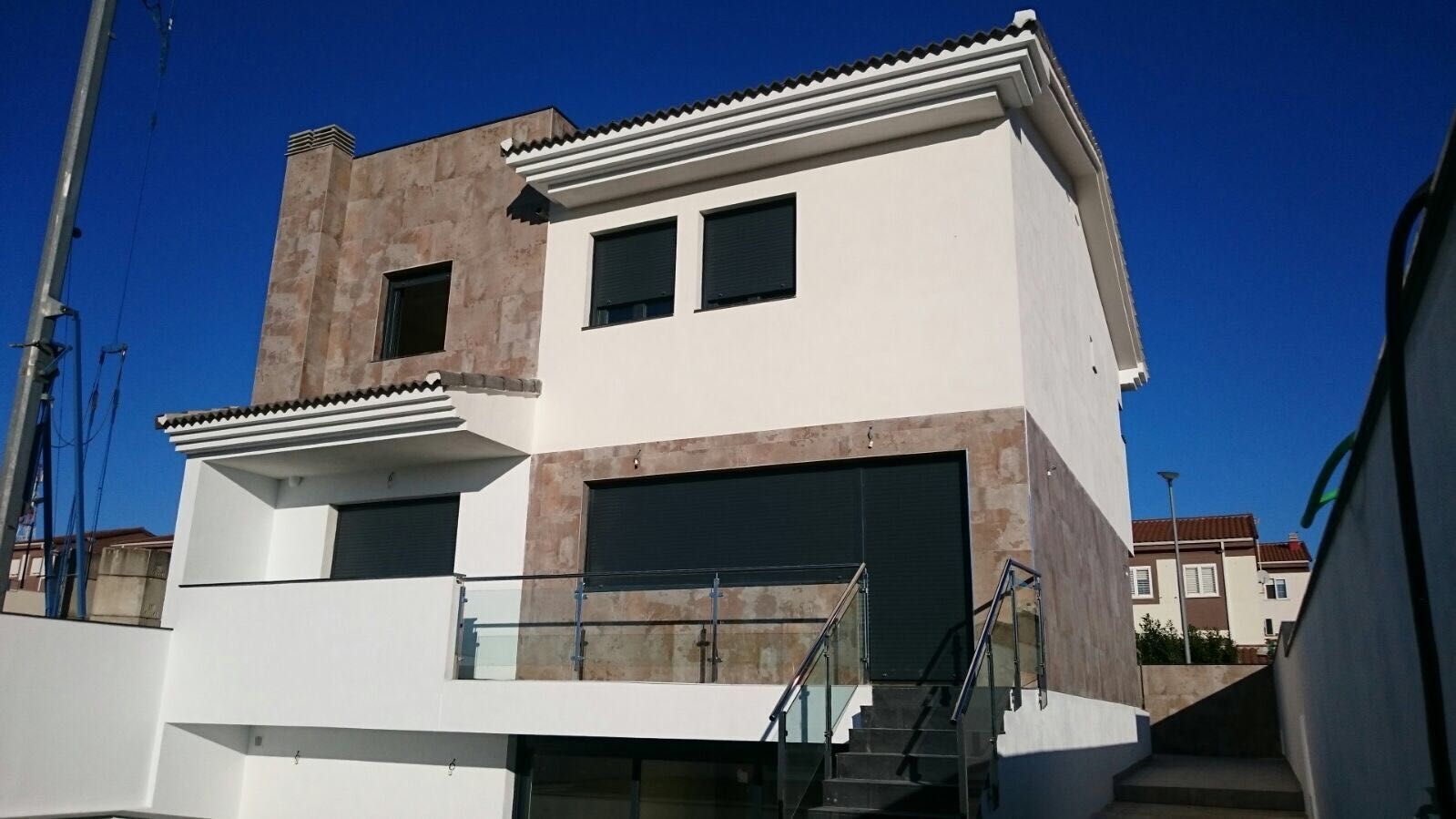 Obra nueva: Servicios de Construcciones y Reformas Moisés Obra nueva: Servicios de Construcciones y Reformas Moisés