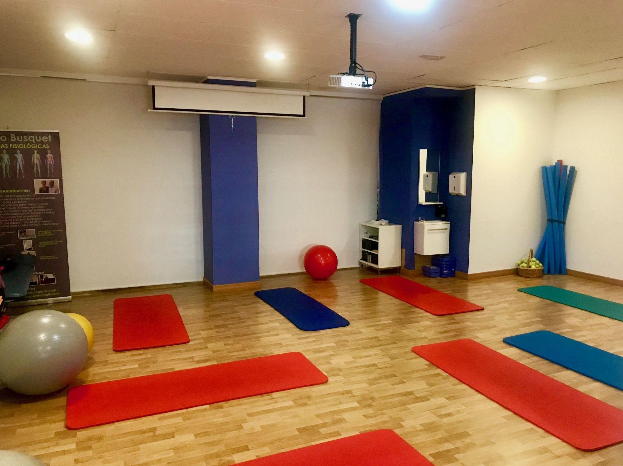 Pilates Y Gimnasia Postural: Especialidades de Clínica Fisioterapia Maccari Sport Pilates Y Gimnasia Postural: Especialidades de Clínica Fisioterapia Maccari Sport