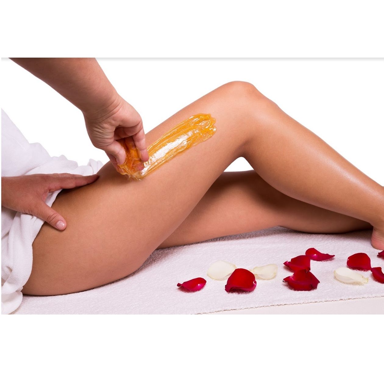 Depilación con cera tibia sintética y cera de abejas: Tratamientos de Azul Salón De Belleza Depilación con cera tibia sintética y cera de abejas: Tratamientos de Azul Salón De Belleza