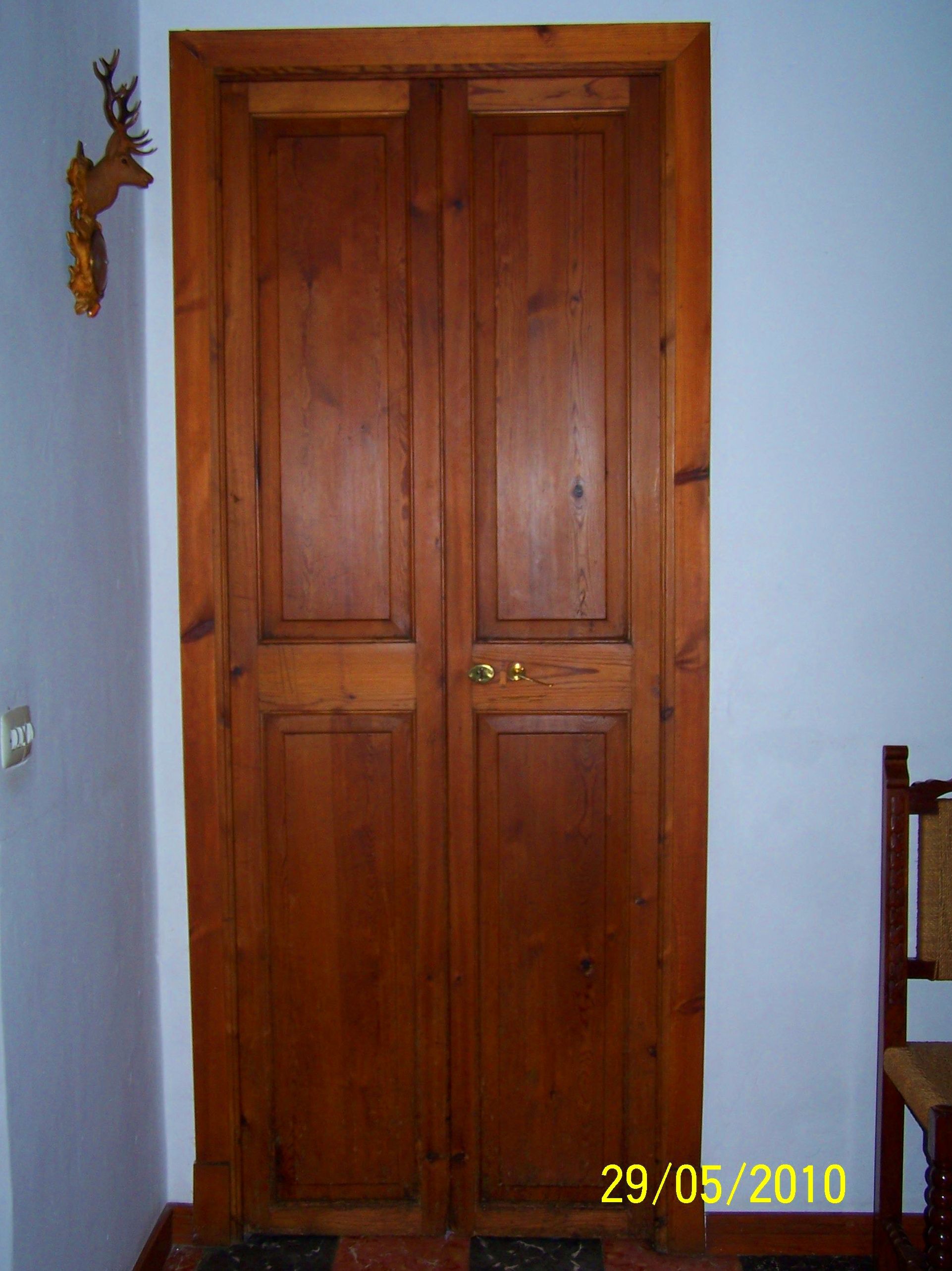 PUERTA MALLORQUINA 2 HOJAS, 2 PLAFONES POR HOJA PUERTA MALLORQUINA 2 HOJAS, 2 PLAFONES POR HOJA