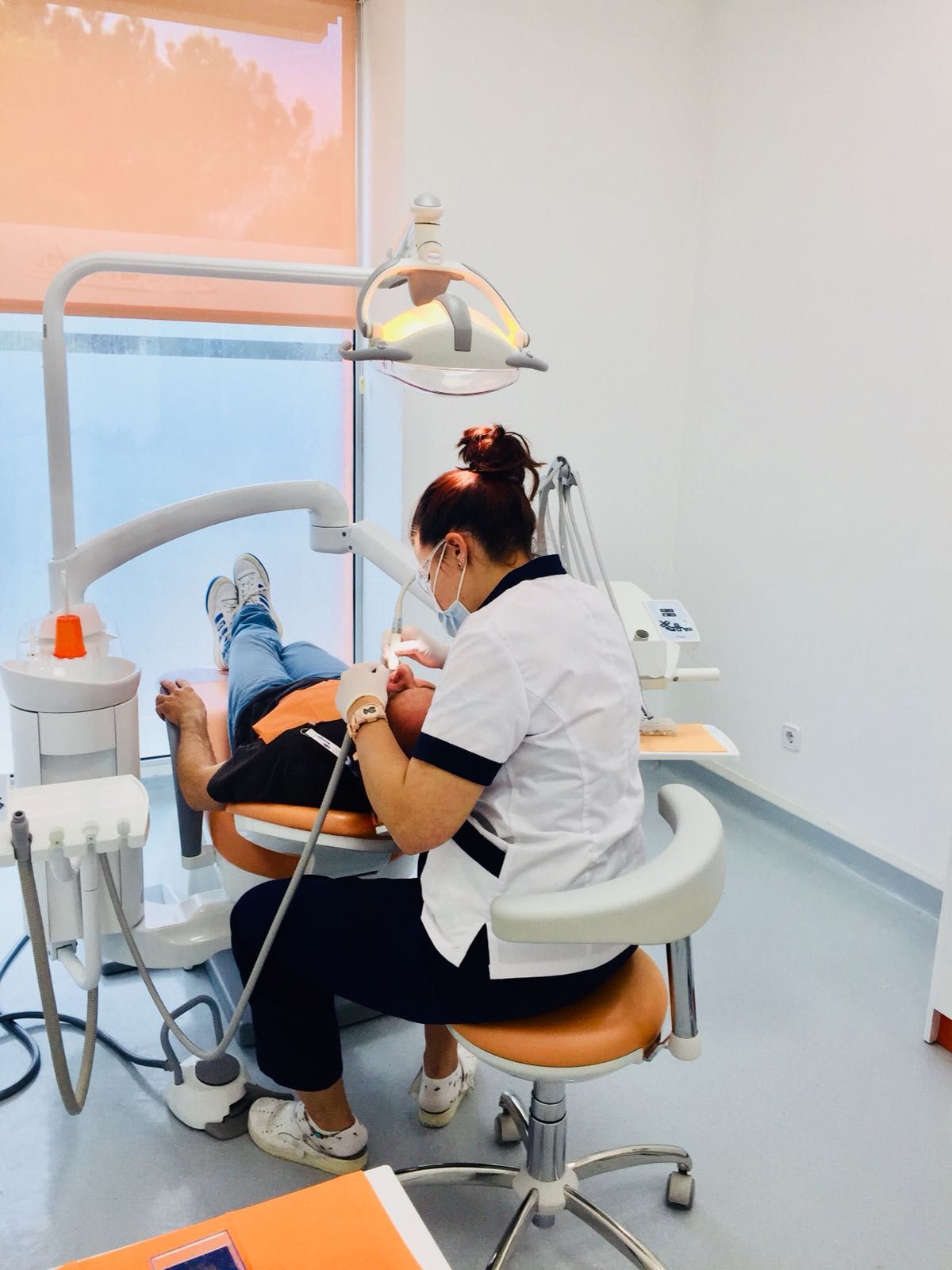 Endodoncia: Servicios odontológicos de Asisa Dental Alcorcón Endodoncia: Servicios odontológicos de Asisa Dental Alcorcón