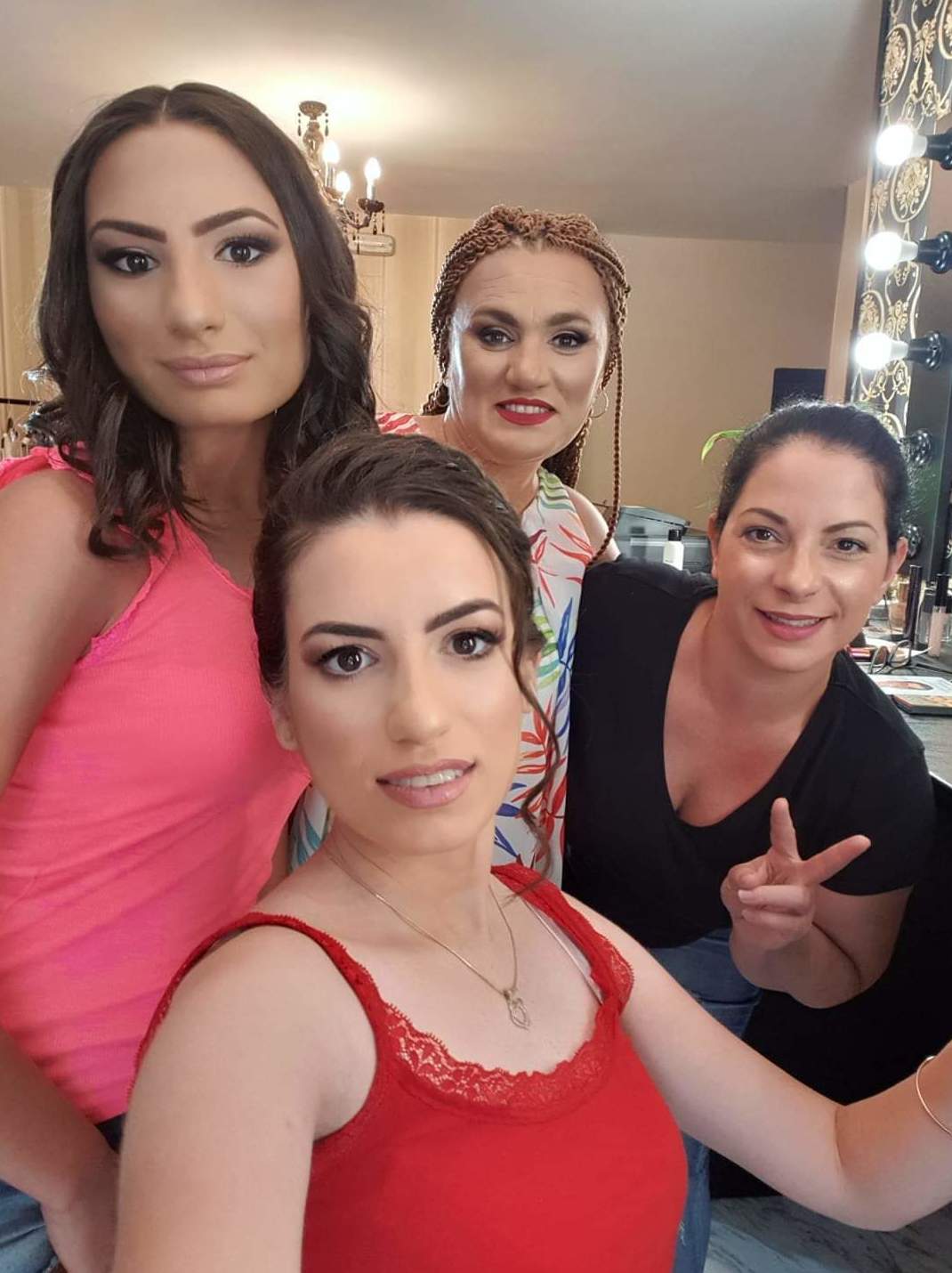 Maquillajes: Nuestros servicios de Studio de manicura y maquillaje en Segovia Maquillajes: Nuestros servicios de Studio de manicura y maquillaje en Segovia