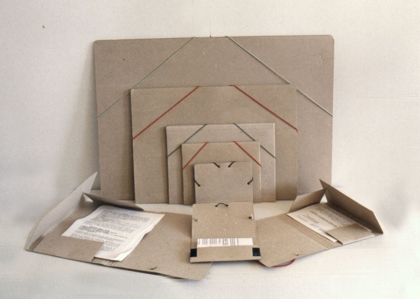 Carpeta sencilla cartón reciclado Carpeta sencilla cartón reciclado