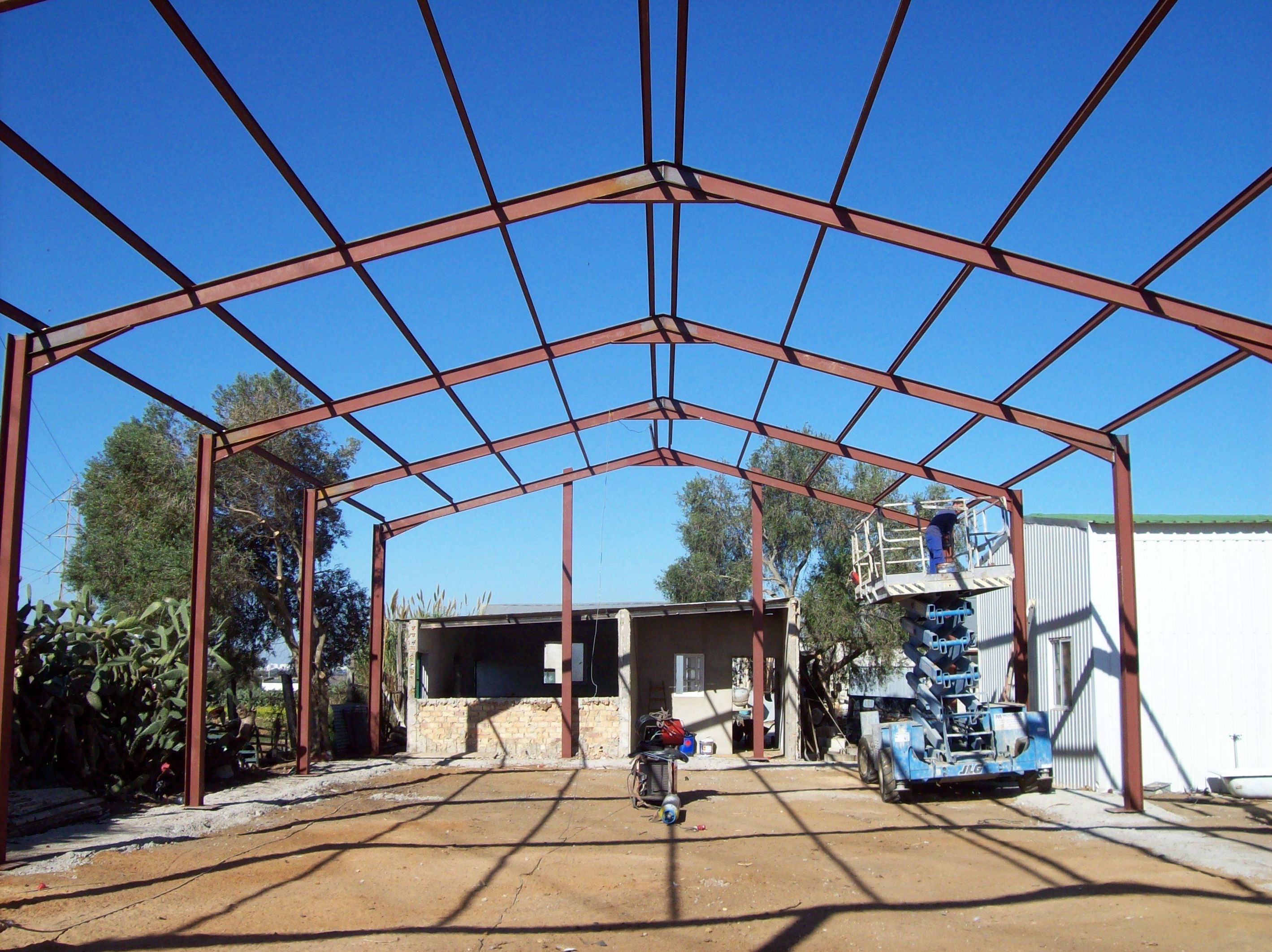 Estructuras Metálicas (naves industriales, entreplantas...)
