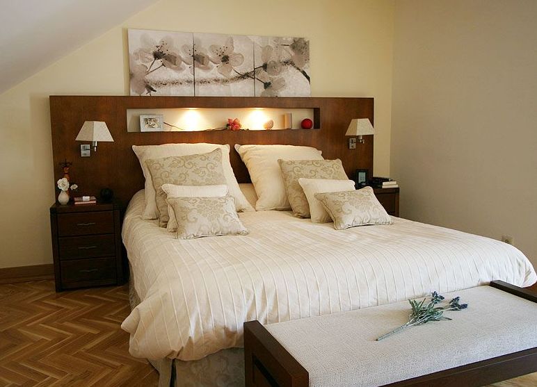 Cabeceros de cama: CATÁLOGO de CARPINTERÍA Y EBANISTERÍA ARCAMADE Cabeceros de cama: CATÁLOGO de CARPINTERÍA Y EBANISTERÍA ARCAMADE