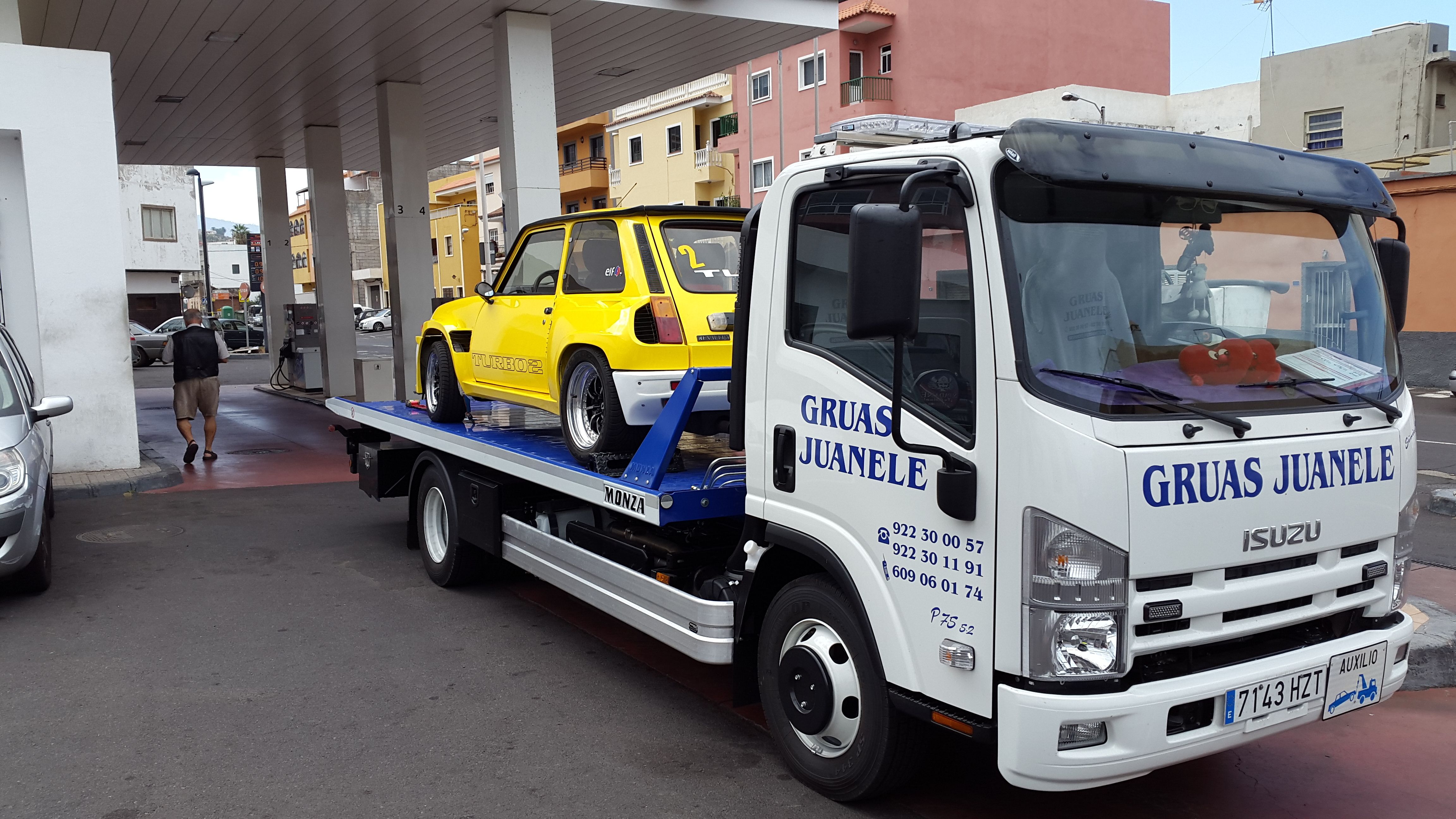 Asistencia en carretera: Servicios de Grúas Juanele Asistencia en carretera: Servicios de Grúas Juanele