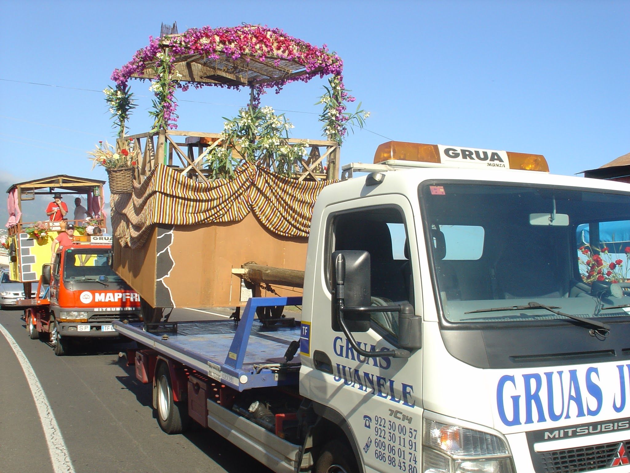 Transportes en general: Servicios de Grúas Juanele Transportes en general: Servicios de Grúas Juanele
