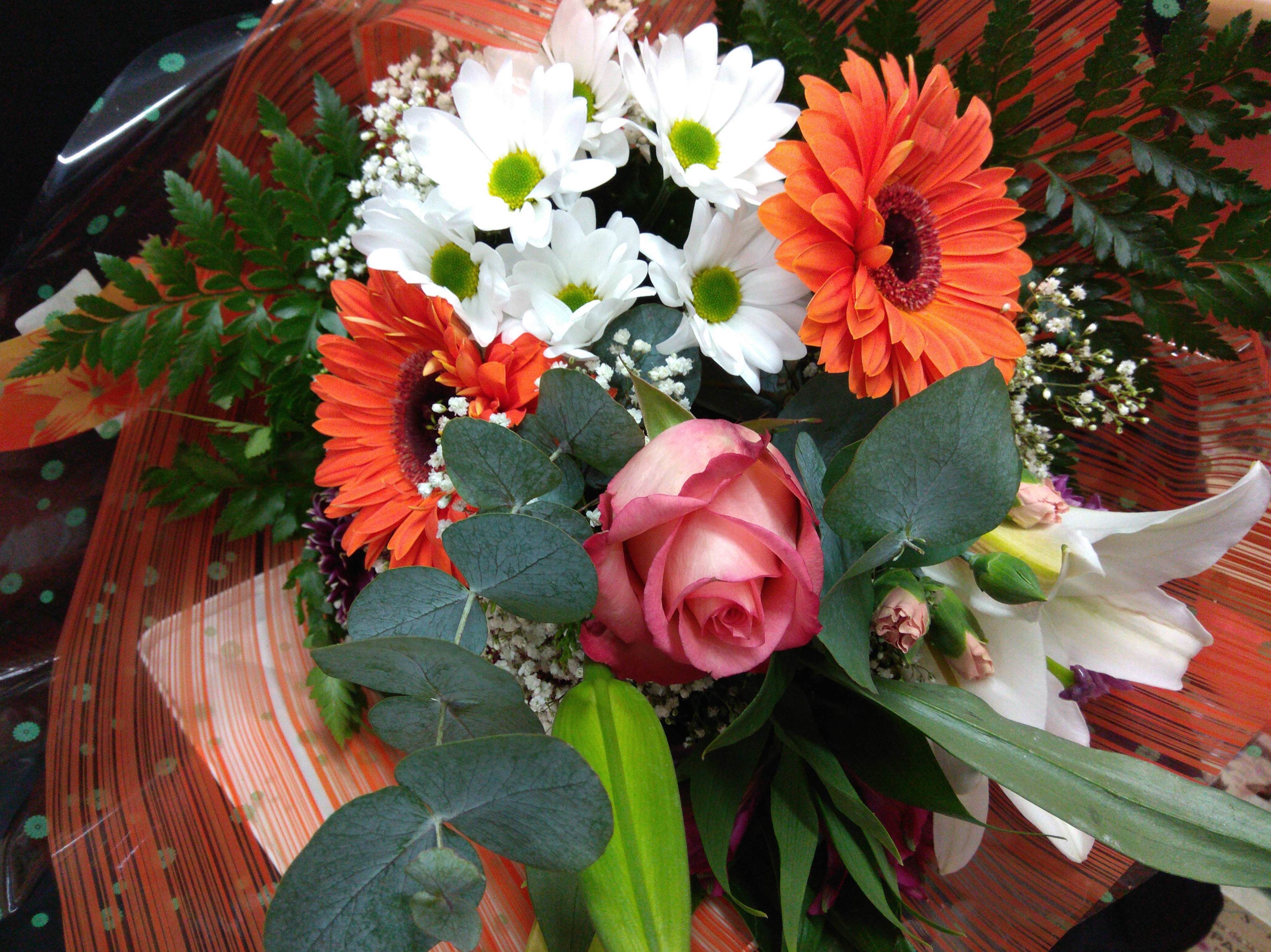 Ramo silvestre flores naranjas Ramo silvestre flores naranjas