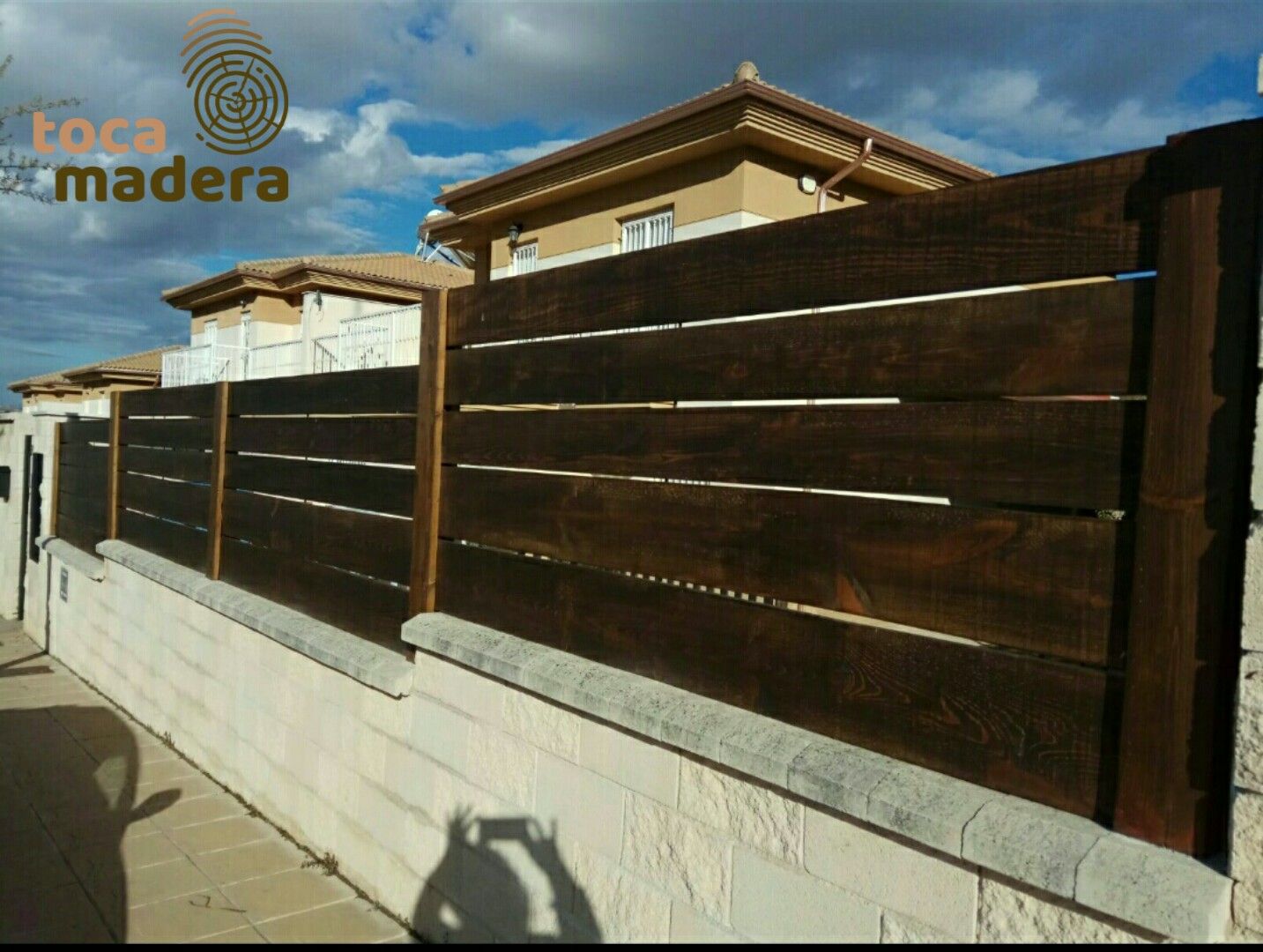 Vallas: Productos y materiales de Toca Madera Vallas: Productos y materiales de Toca Madera