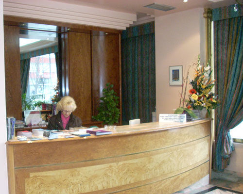Servicios adicionales: Servicios de Hotel Estadio Servicios adicionales: Servicios de Hotel Estadio