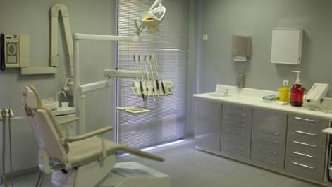 Estomatología y odontología: Catálogo de Implantodent Doctores Bergareche y Orbe Estomatología y odontología: Catálogo de Implantodent Doctores Bergareche y Orbe