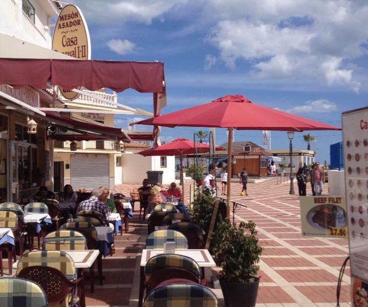 Restaurante con vistas al mar en Torremolinos