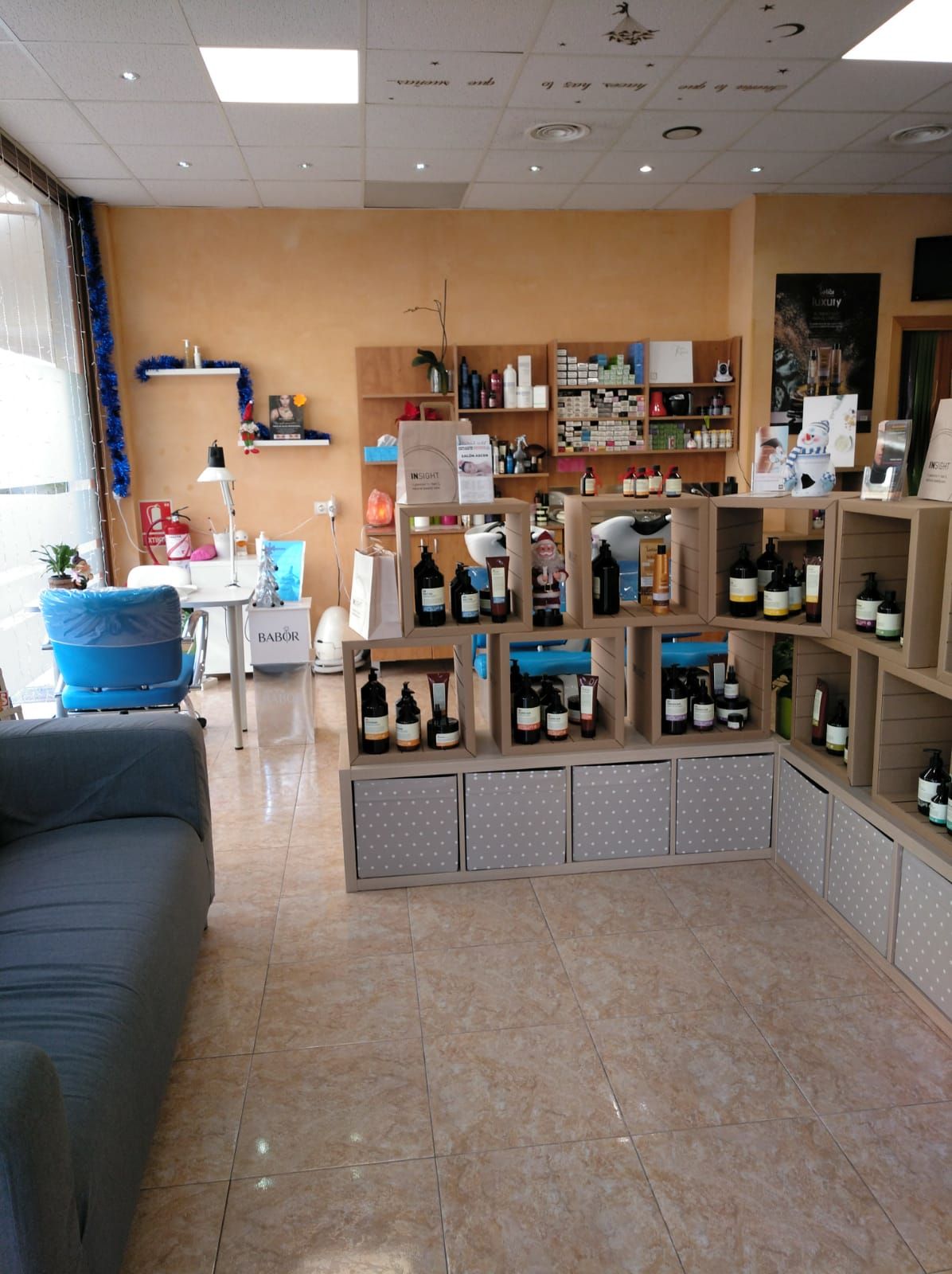 Depilación: Servicios de PELUQUERÍA Y ESTÉTICA ASCEN Depilación: Servicios de PELUQUERÍA Y ESTÉTICA ASCEN
