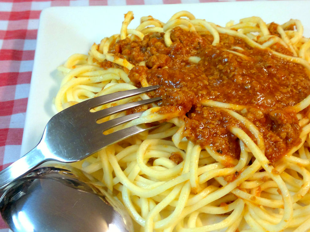 Plato de espaguetti boloñesa
