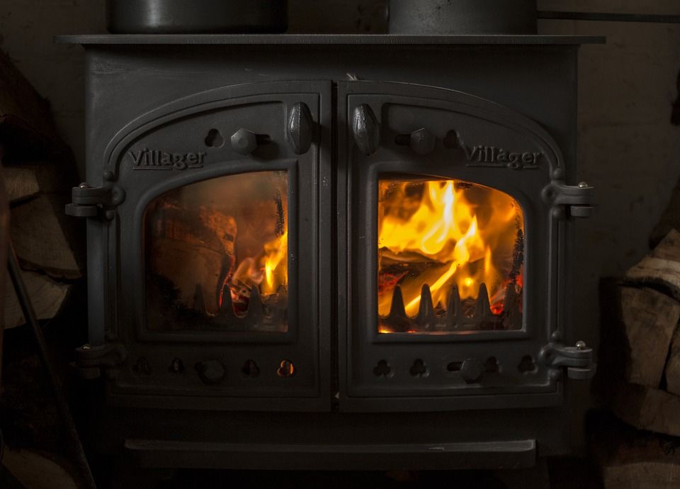 Vidrios anticalóricos para puertas de chimenea: Productos y servicios de Cristalería SOS Vidrios anticalóricos para puertas de chimenea: Productos y servicios de Cristalería SOS