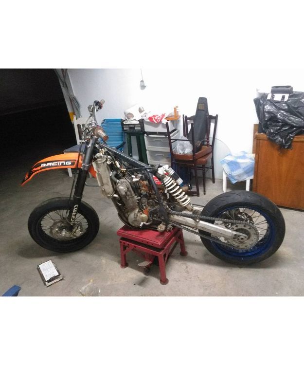 Recambios y customización: Servicios de Molinero Moto Taller Recambios y customización: Servicios de Molinero Moto Taller