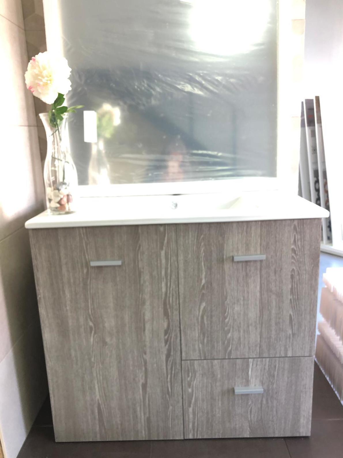 Ofertas muebles de Baño: Productos y servicios de Hermanos Garespi Ofertas muebles de Baño: Productos y servicios de Hermanos Garespi