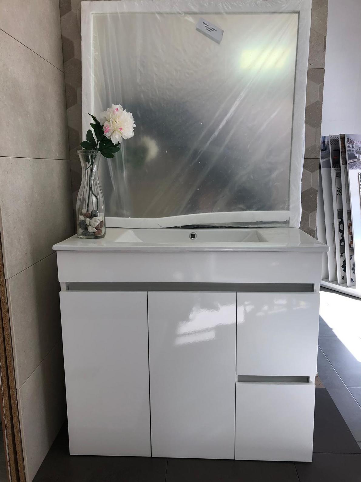 Ofertas muebles de Baño: Productos y servicios de Hermanos Garespi Ofertas muebles de Baño: Productos y servicios de Hermanos Garespi