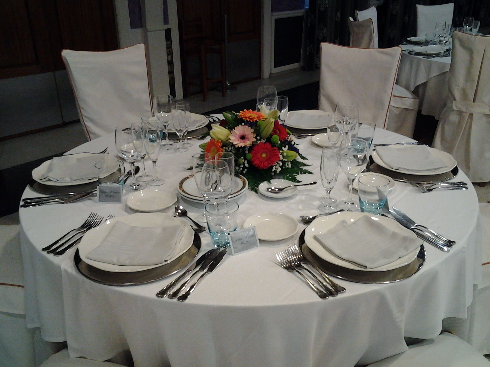 Restaurante boda mayo 2016: Servicios de Arte Flor Restaurante boda mayo 2016: Servicios de Arte Flor