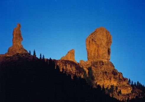 Monumento Natural del Roque Nublo Monumento Natural del Roque Nublo