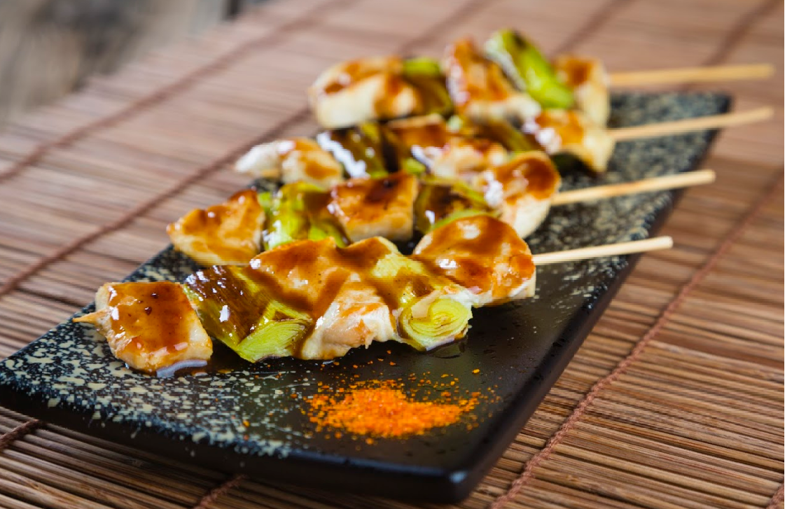 73.Pincho variado: Carta y menús de Yoshino 73.Pincho variado: Carta y menús de Yoshino