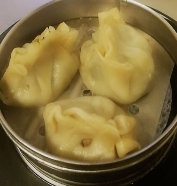 23.EMPANADILLA RELLENO DE VERDURAS AL VAPOR 3 Piezas: Carta y menús de Yoshino 23.EMPANADILLA RELLENO DE VERDURAS AL VAPOR 3 Piezas: Carta y menús de Yoshino
