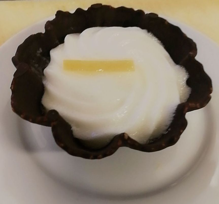 POSTRE: SORBETE DE LIMON: Carta y menús de Yoshino POSTRE: SORBETE DE LIMON: Carta y menús de Yoshino