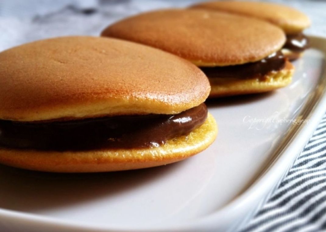 POSTRE:DORAYAKI DE CHOCOLATE: Carta y menús de Yoshino POSTRE:DORAYAKI DE CHOCOLATE: Carta y menús de Yoshino