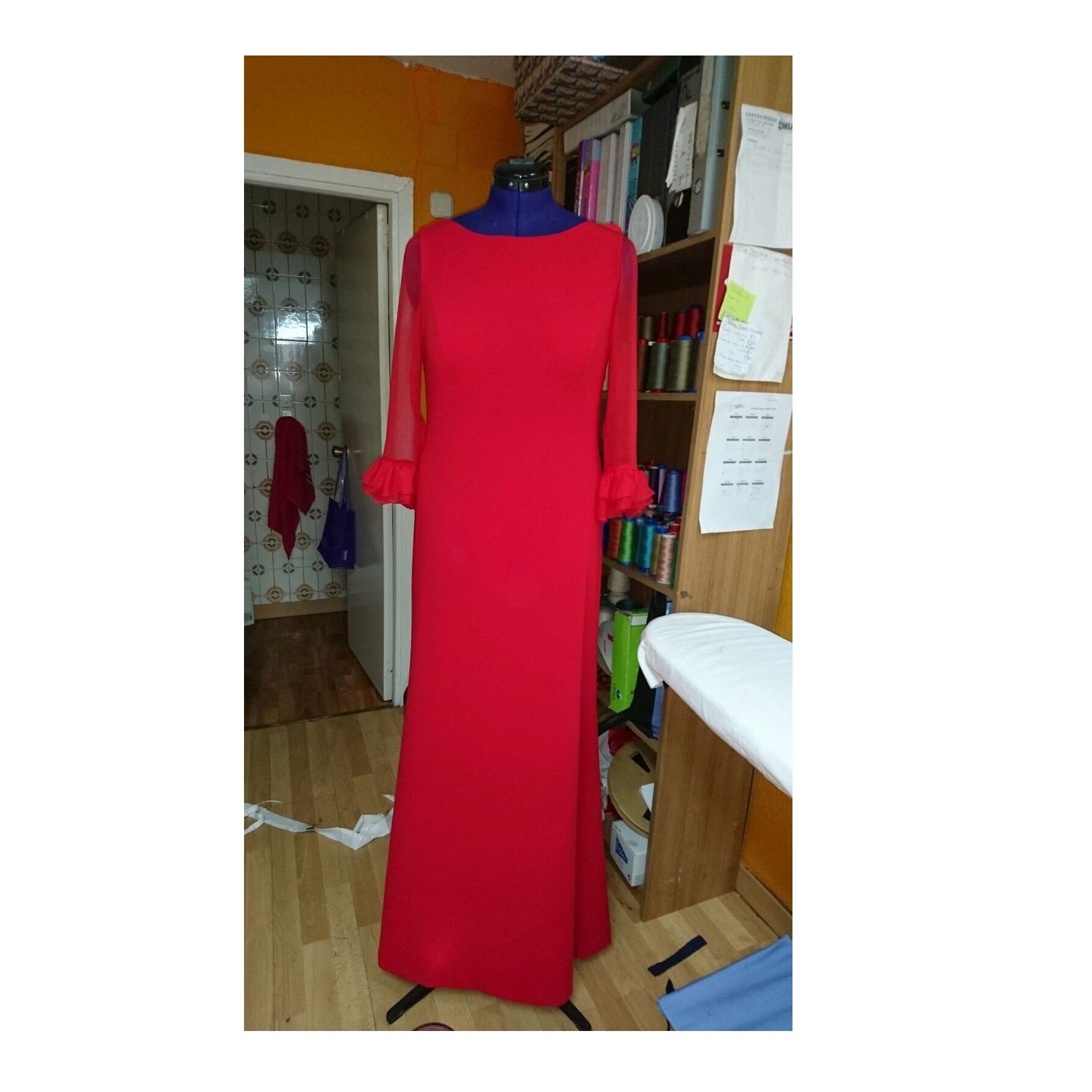 Trajes de ceremonia, fiesta y comunión: Servicios de Puntadas Luna Trajes de ceremonia, fiesta y comunión: Servicios de Puntadas Luna