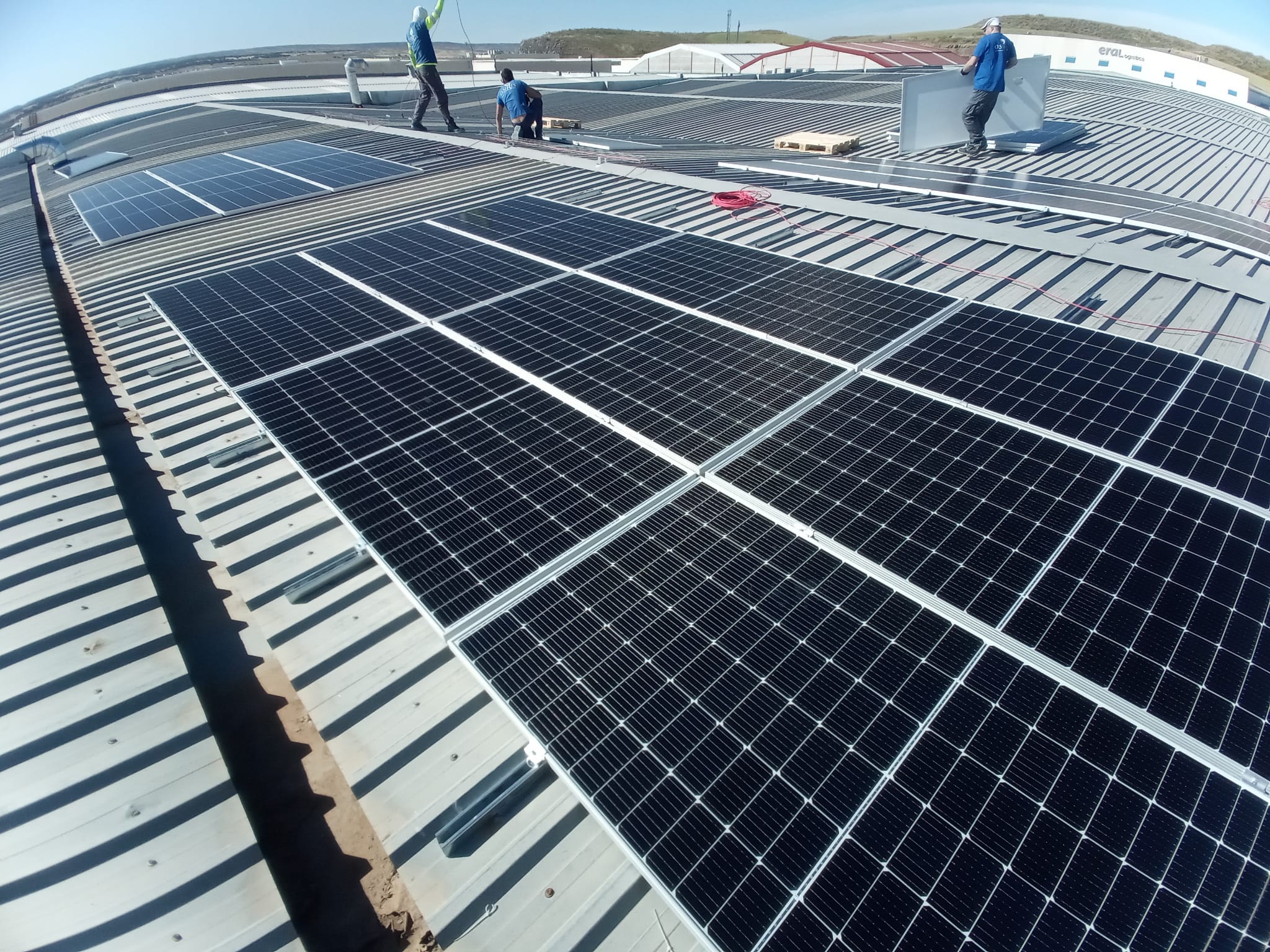 Nos sumamos al autoconsumo con energía renovable