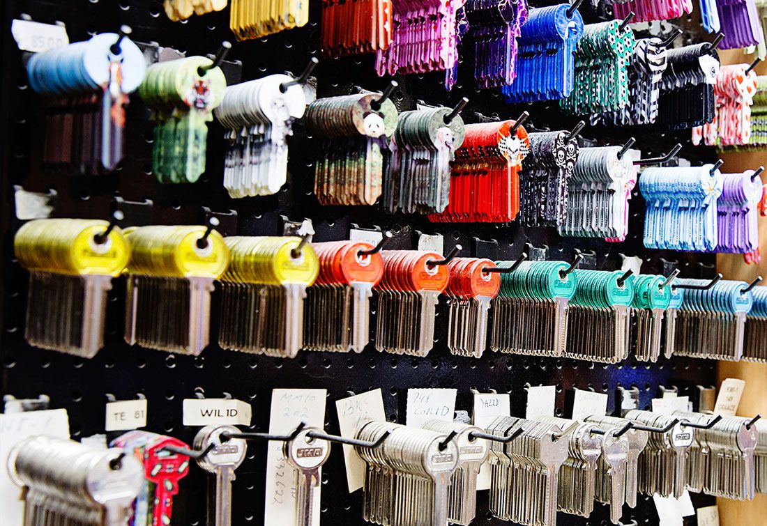 Míster Minit: Materiales y Servicios de Valeriano Míster Minit: Materiales y Servicios de Valeriano
