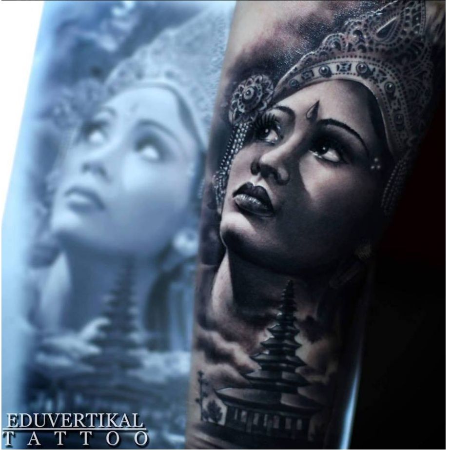 Tatuadores residentes y colaboradores: Servicios de Vertikal Tattoo Studio Tatuadores residentes y colaboradores: Servicios de Vertikal Tattoo Studio