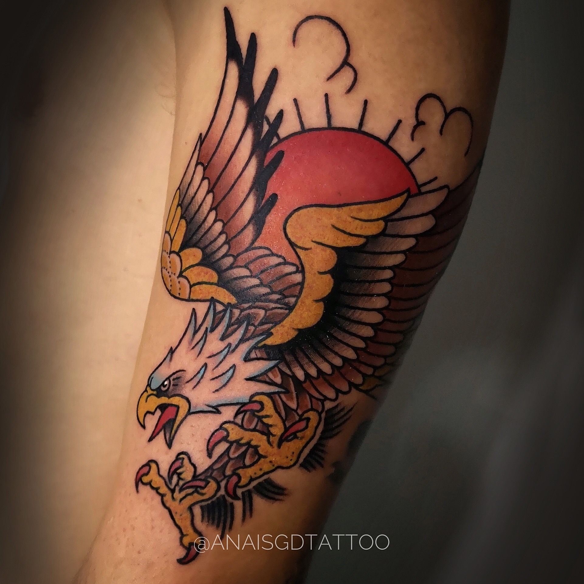 Anaïs GD: Servicios de Vertikal Tattoo Studio Anaïs GD: Servicios de Vertikal Tattoo Studio