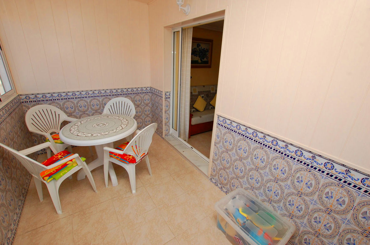 REF : 036/055/5º1 VENTA DE VIVIENDA: Servicios y Ventas de Administración de Fincas Mayte Gil García REF : 036/055/5º1 VENTA DE VIVIENDA: Servicios y Ventas de Administración de Fincas Mayte Gil García