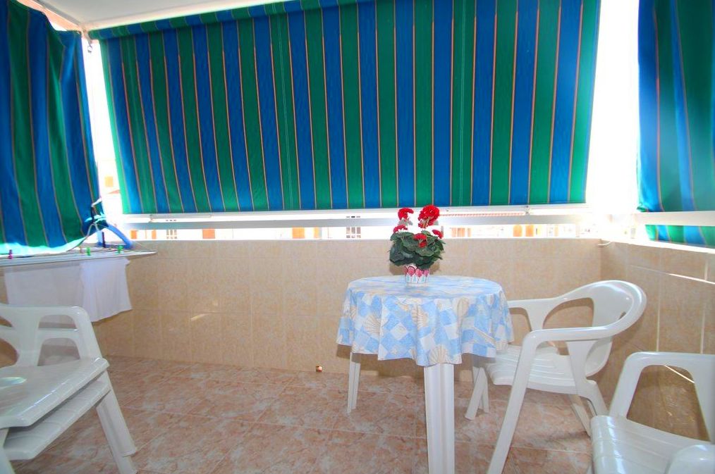REF : 025/047/4ºC VENTA DE VIVIENDAS: Servicios y Ventas de Administración de Fincas Mayte Gil García REF : 025/047/4ºC VENTA DE VIVIENDAS: Servicios y Ventas de Administración de Fincas Mayte Gil García