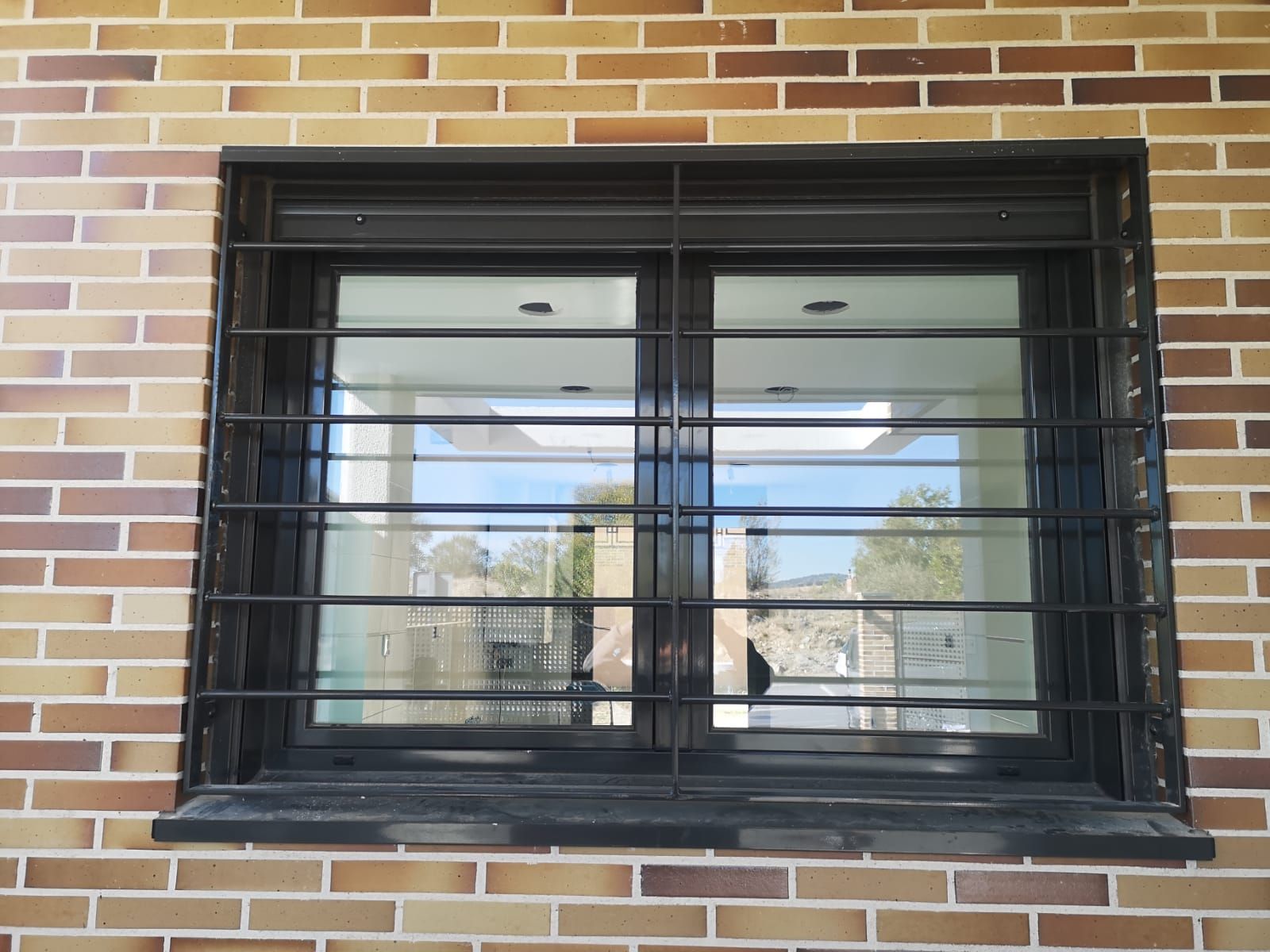 Reja para ventana: de Cerrajería Vefergal Reja para ventana: de Cerrajería Vefergal