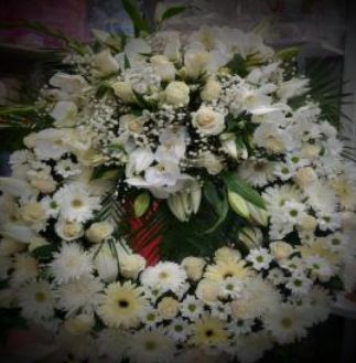 Corona L LUZ: Floristería de Floristería Imabel Corona L LUZ: Floristería de Floristería Imabel