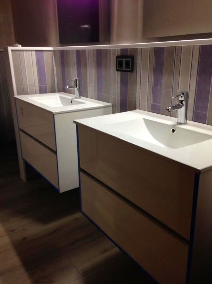 Muebles de baño: Servicios de Fustería Solé Muebles de baño: Servicios de Fustería Solé
