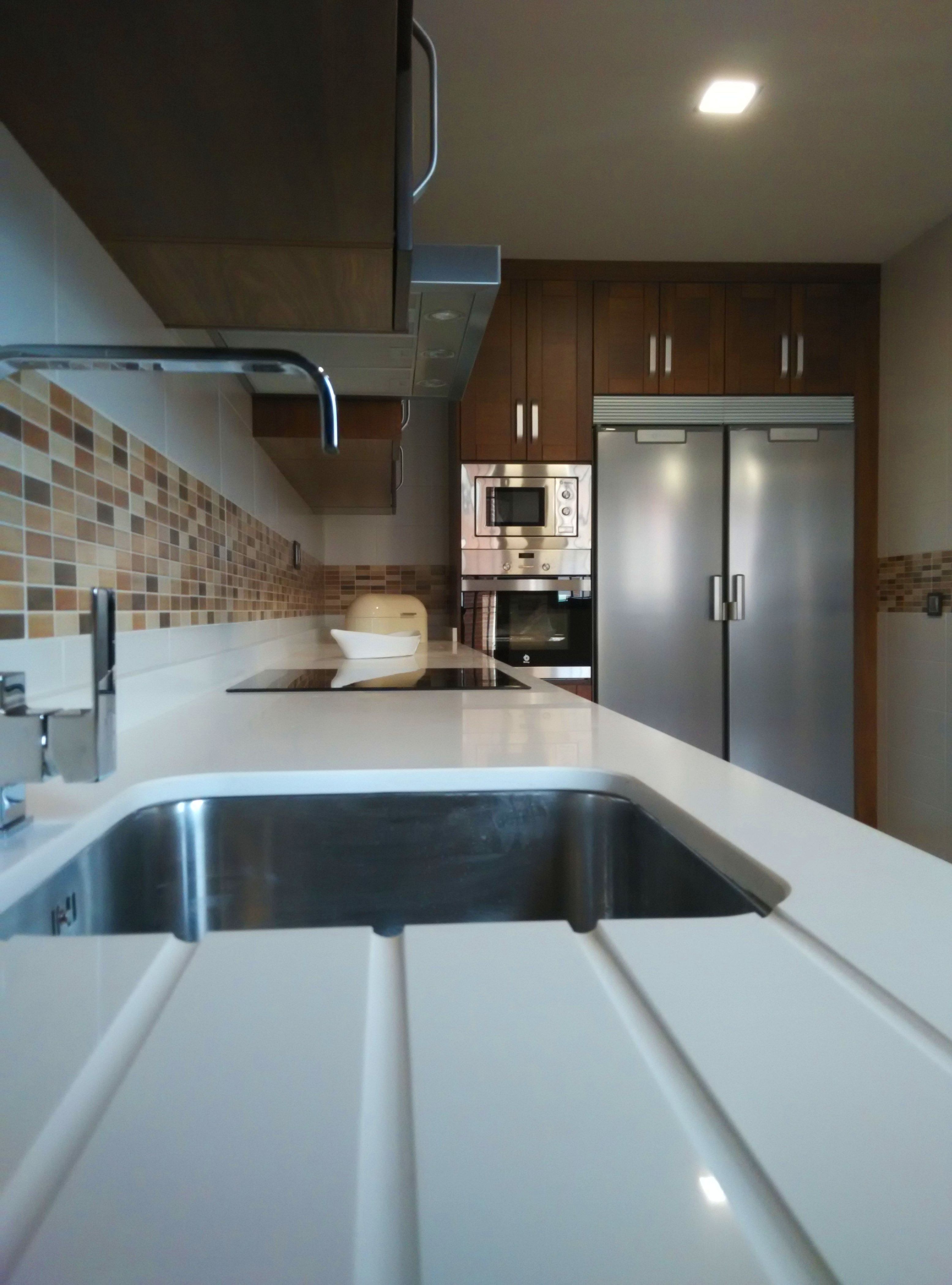 Cocina con encimera Compaq blanco Cocina con encimera Compaq blanco