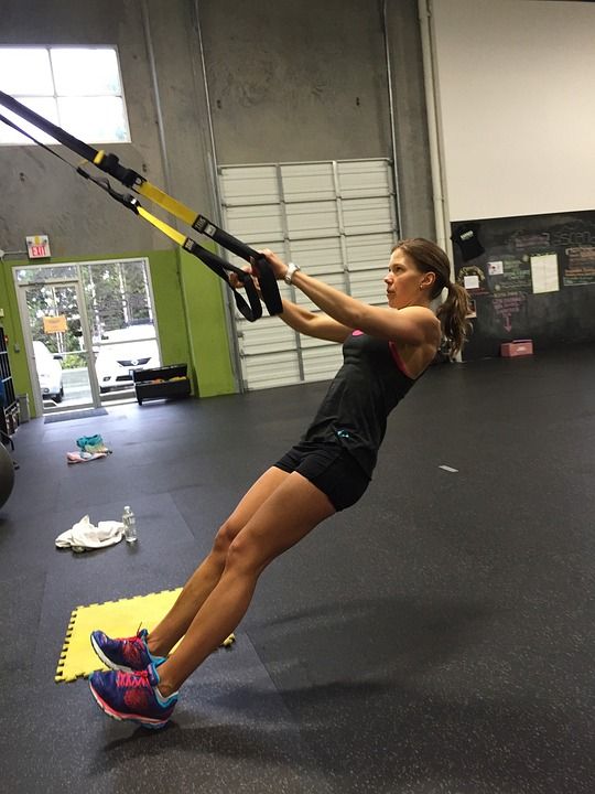 TRX entrenamiento en suspensión: Servicios de El Árbol de la Vida TRX entrenamiento en suspensión: Servicios de El Árbol de la Vida