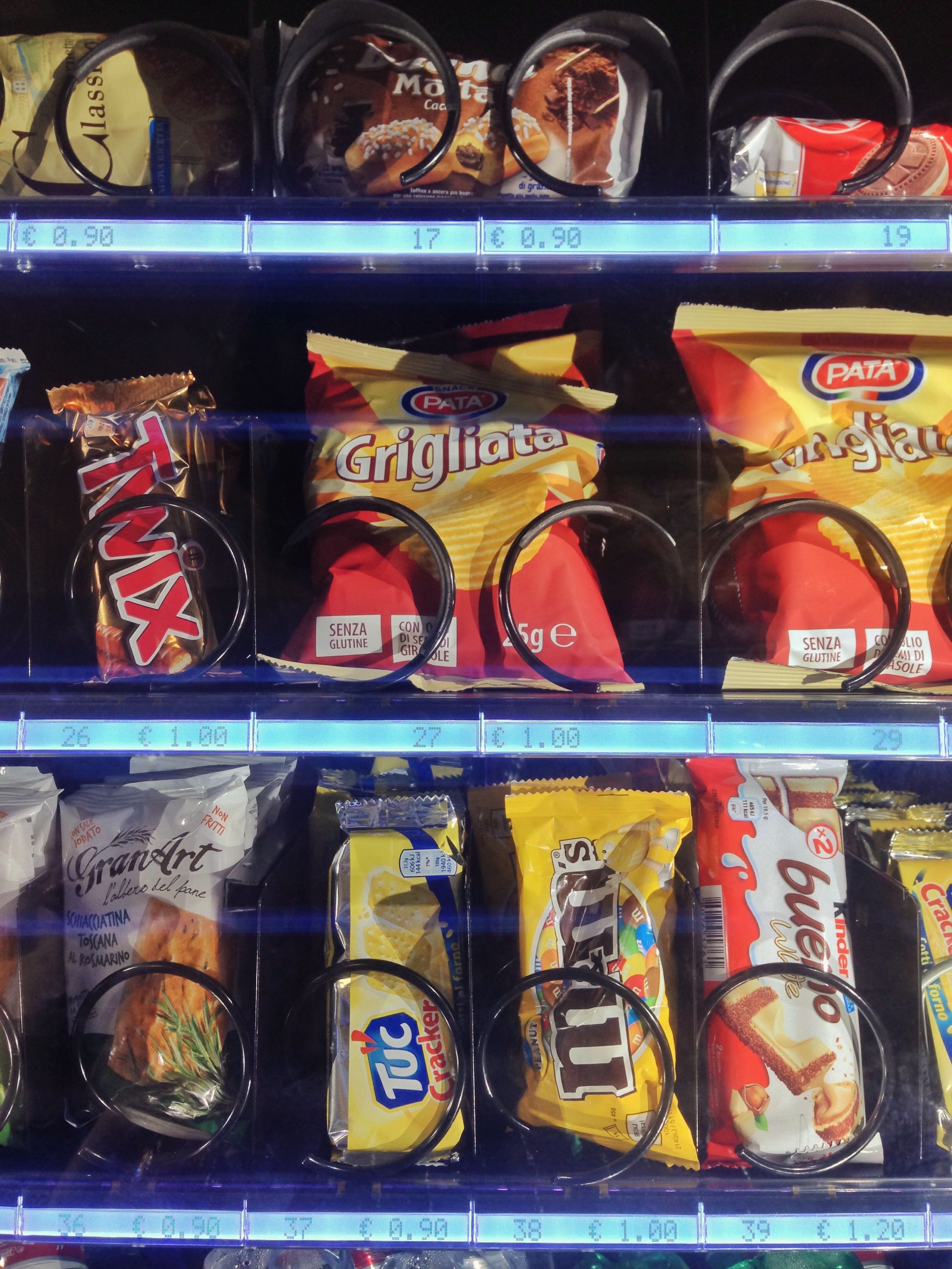 Reposición de máquinas: Vending de Expendedoras Rías Baixas Reposición de máquinas: Vending de Expendedoras Rías Baixas