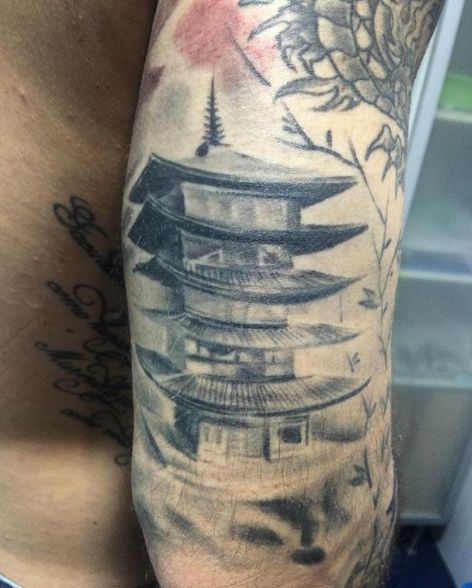 Tatuaje japonés: Trabajos de Ink Heart Tattoo Tatuaje japonés: Trabajos de Ink Heart Tattoo