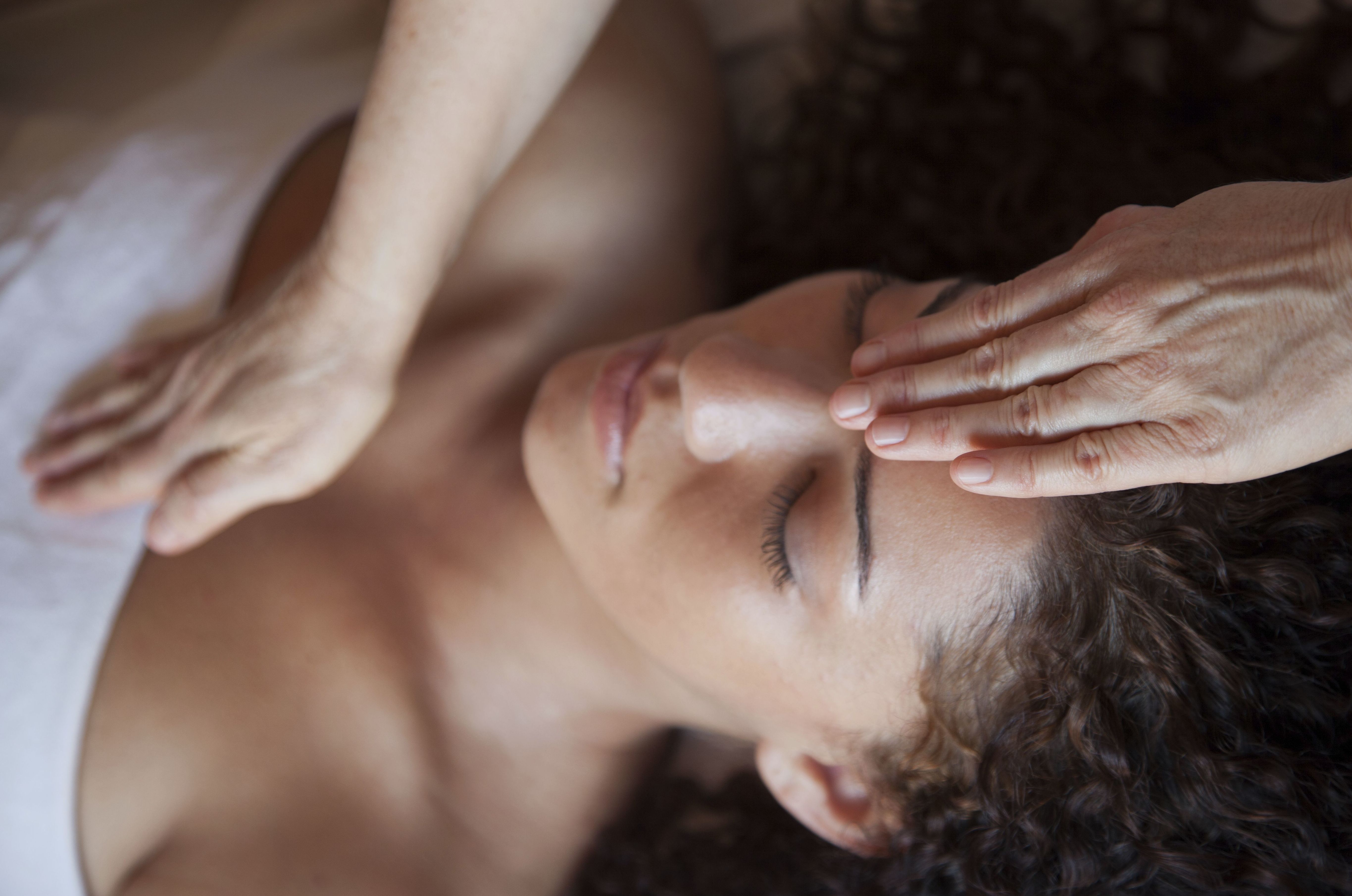 Terapia Abhyangam Shanam Terapia Abhyangam Shanam