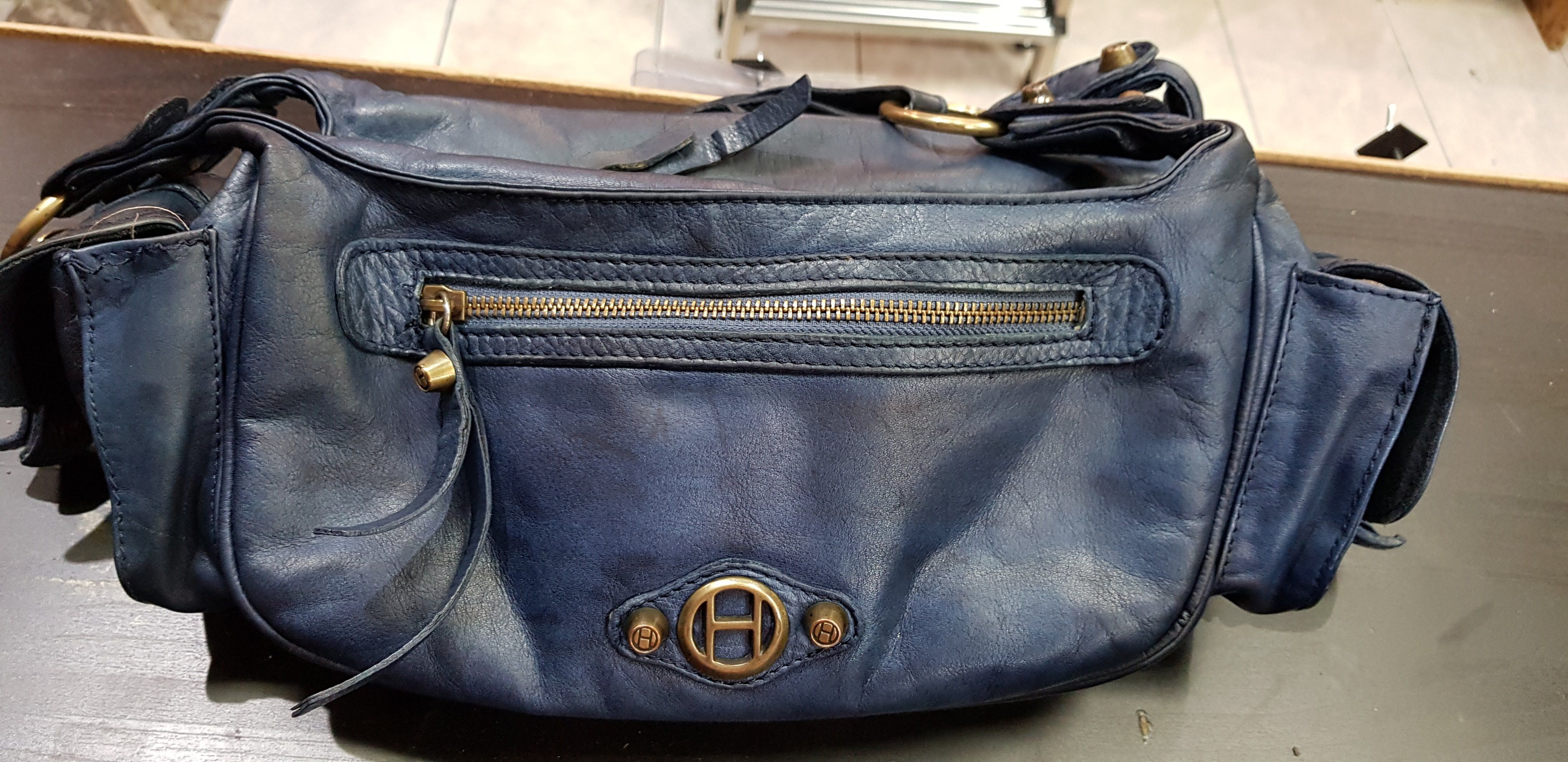 Ventas de cinturones, carteras, monederos y otros artículos: Servicios de EL TALLER DEL MAESTRO Ventas de cinturones, carteras, monederos y otros artículos: Servicios de EL TALLER DEL MAESTRO