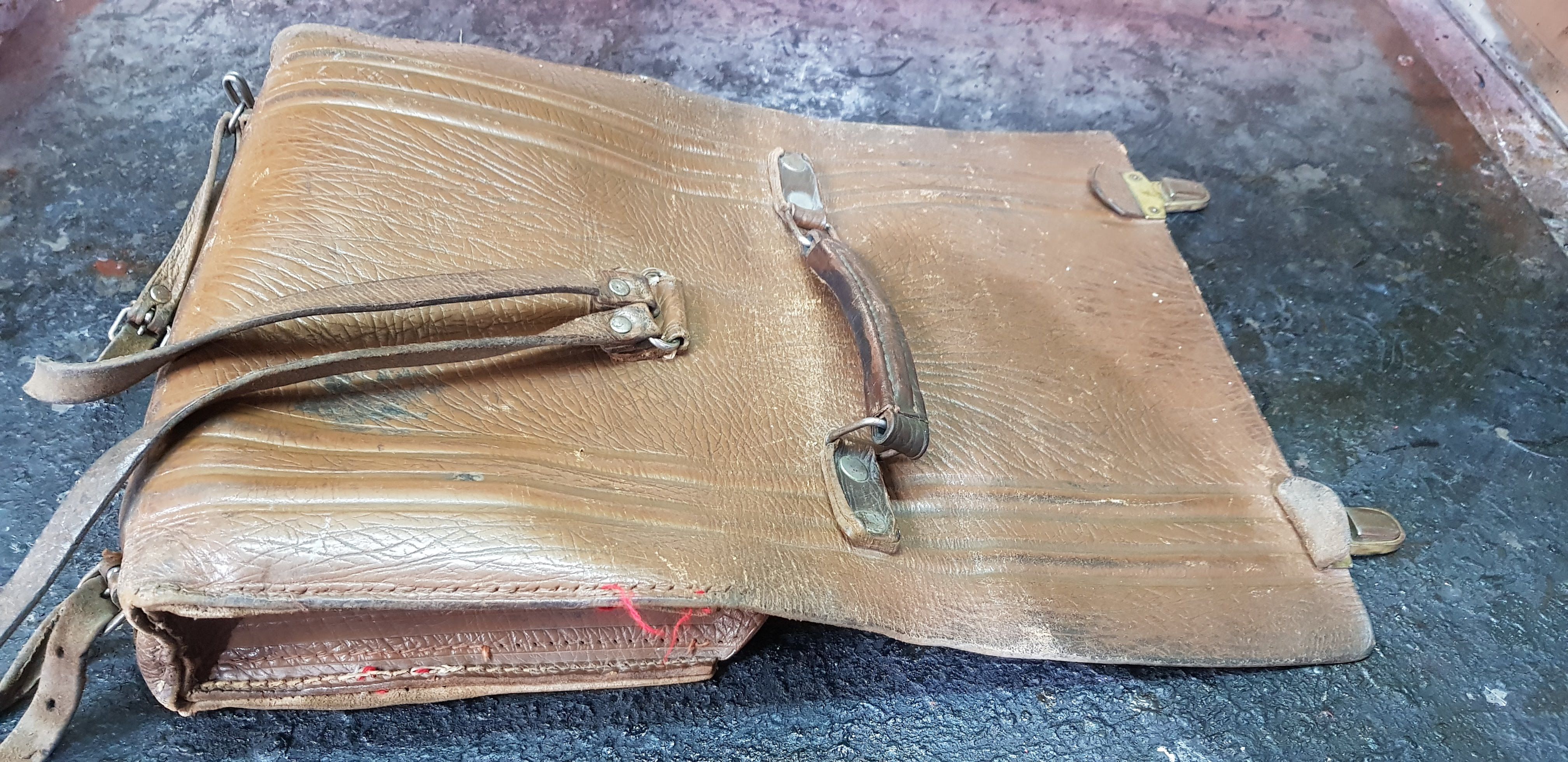 Reparación de bolsos o mochilas: Servicios de EL TALLER DEL MAESTRO Reparación de bolsos o mochilas: Servicios de EL TALLER DEL MAESTRO