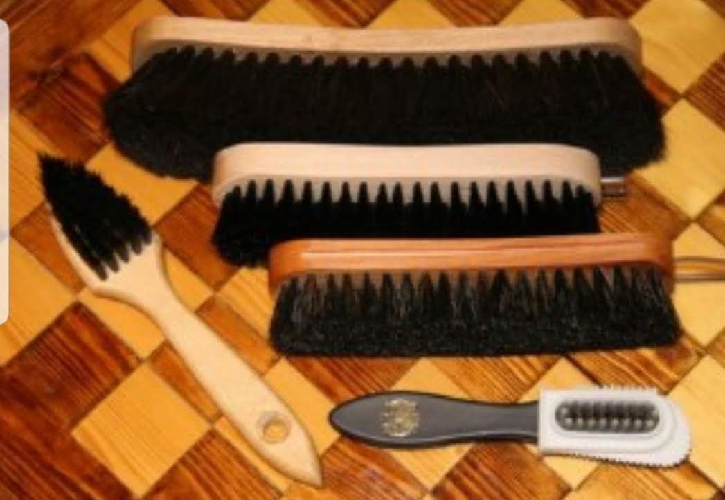 Venta de complementos para el cuidado del calzado y los pies: Servicios de EL TALLER DEL MAESTRO Venta de complementos para el cuidado del calzado y los pies: Servicios de EL TALLER DEL MAESTRO