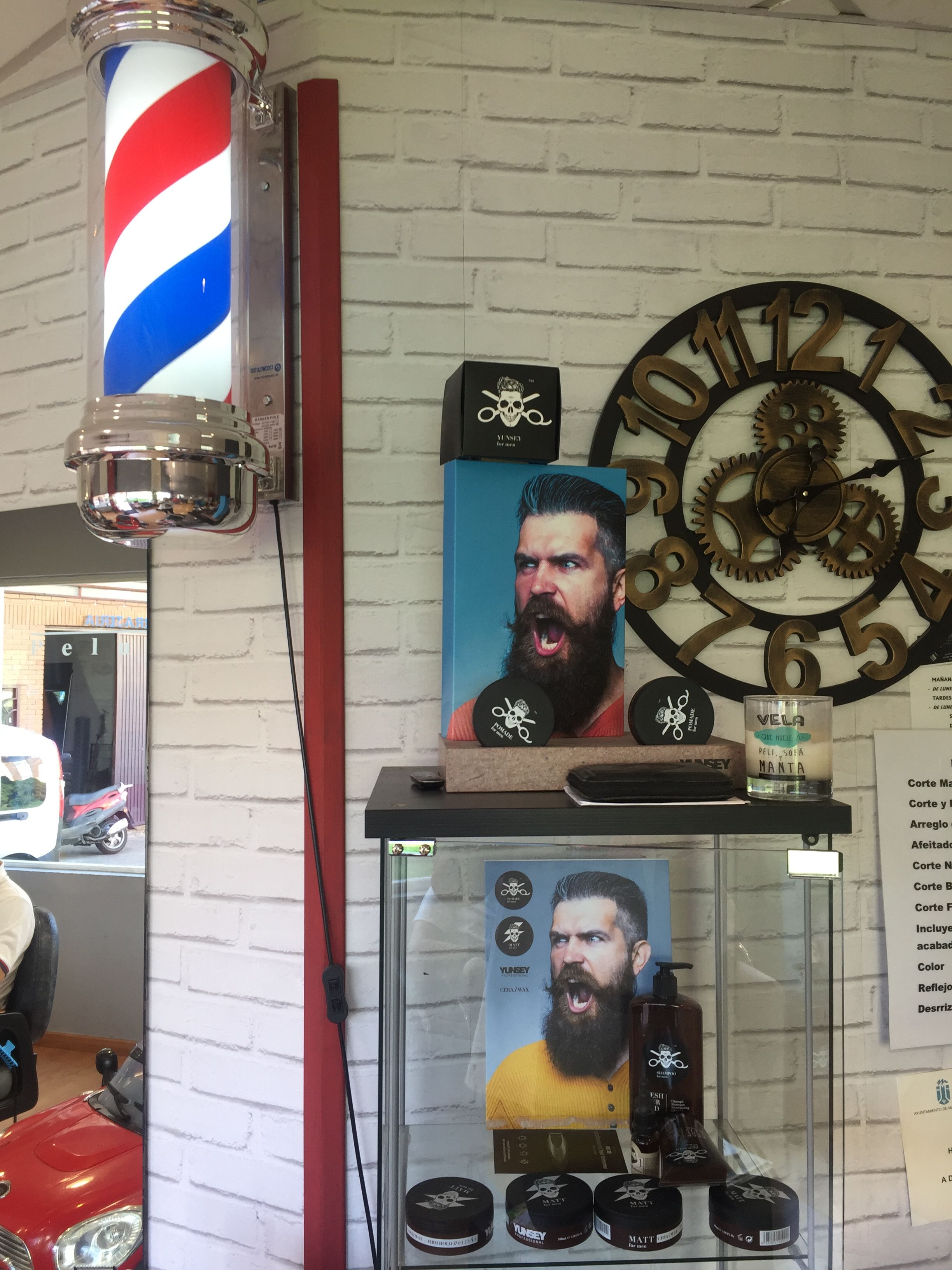 Barbería: Catálogo de RODRIGO CORBACHO VALVERDE Barbería: Catálogo de RODRIGO CORBACHO VALVERDE