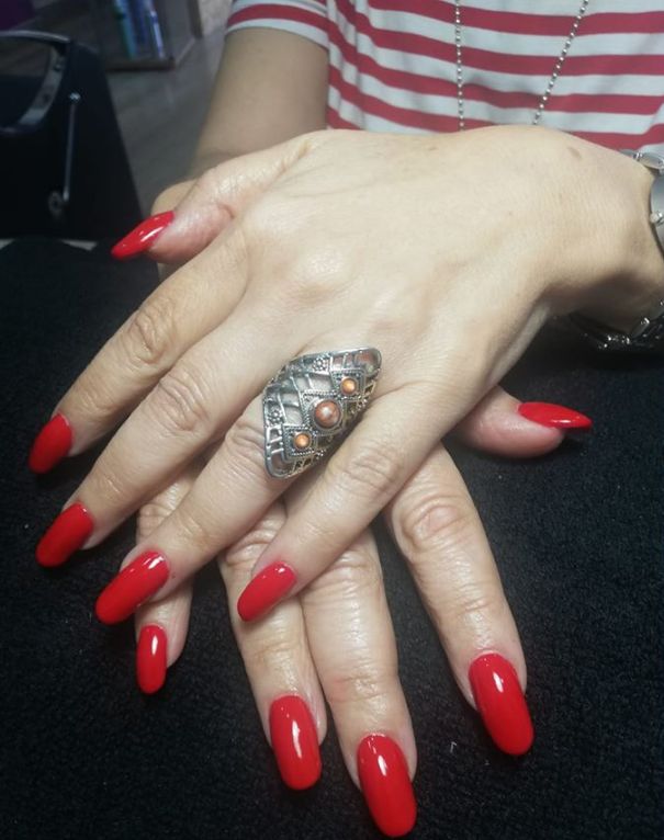 Acrílico de uñas: Servicios de Maki Estilistas Hair & Beauty Acrílico de uñas: Servicios de Maki Estilistas Hair & Beauty